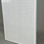 Перфорована панель (білий) 2000х500 мм